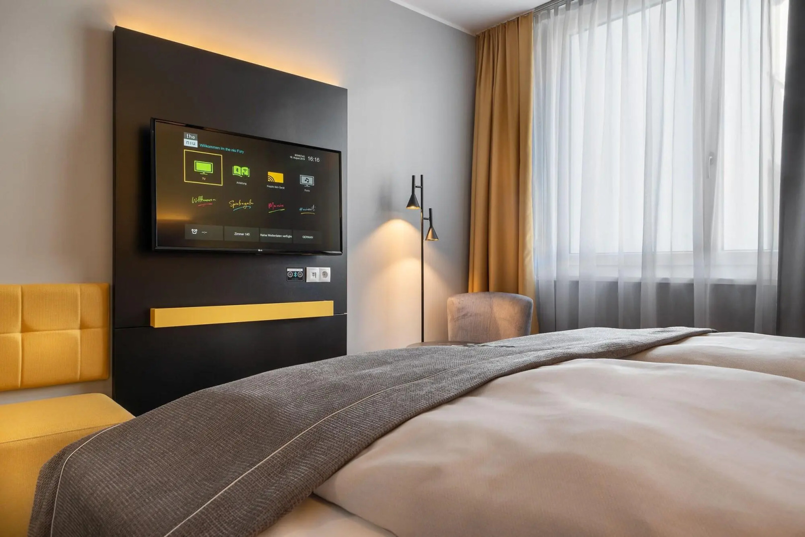 Photo - Holiday Inn - the niu, Fury Aschheim Messe by IHG