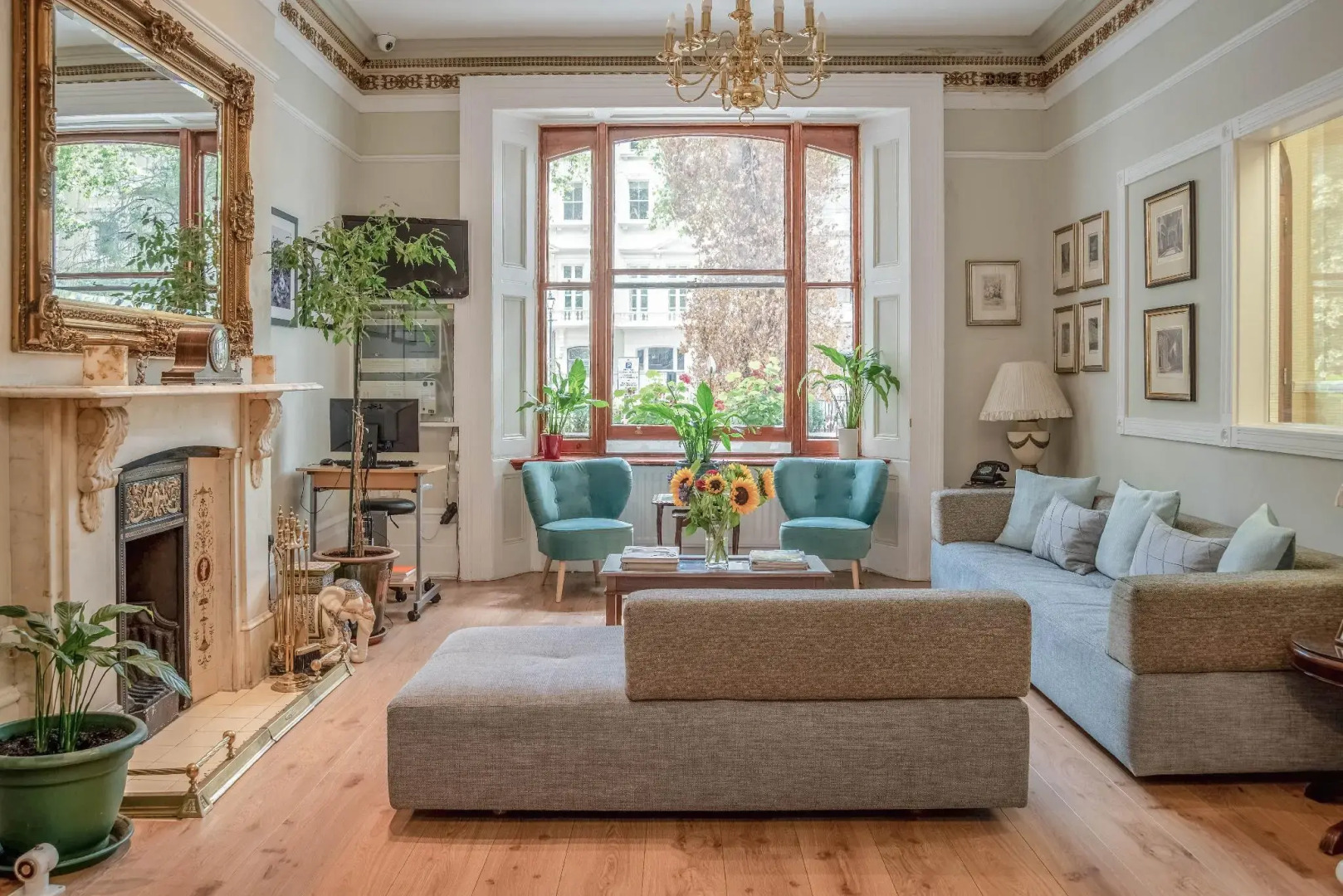 Photo - Shakespeare Hotel