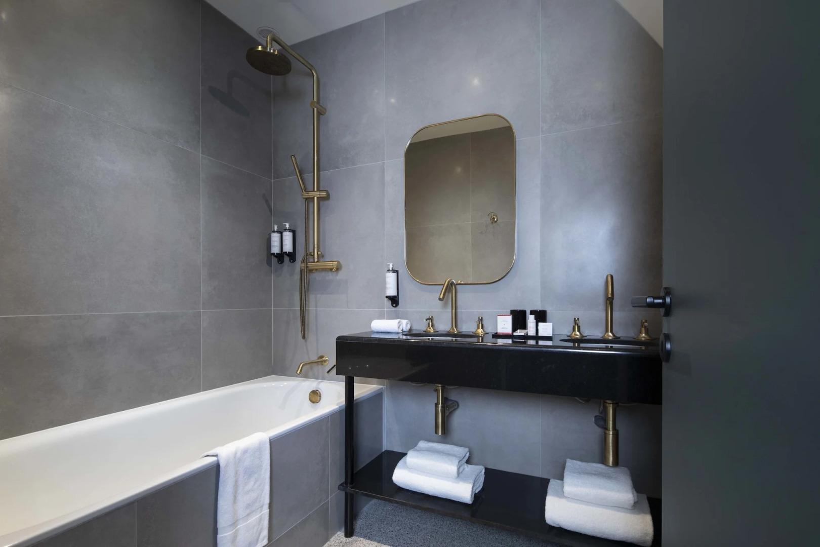 Photo - Le Rayz Vendome