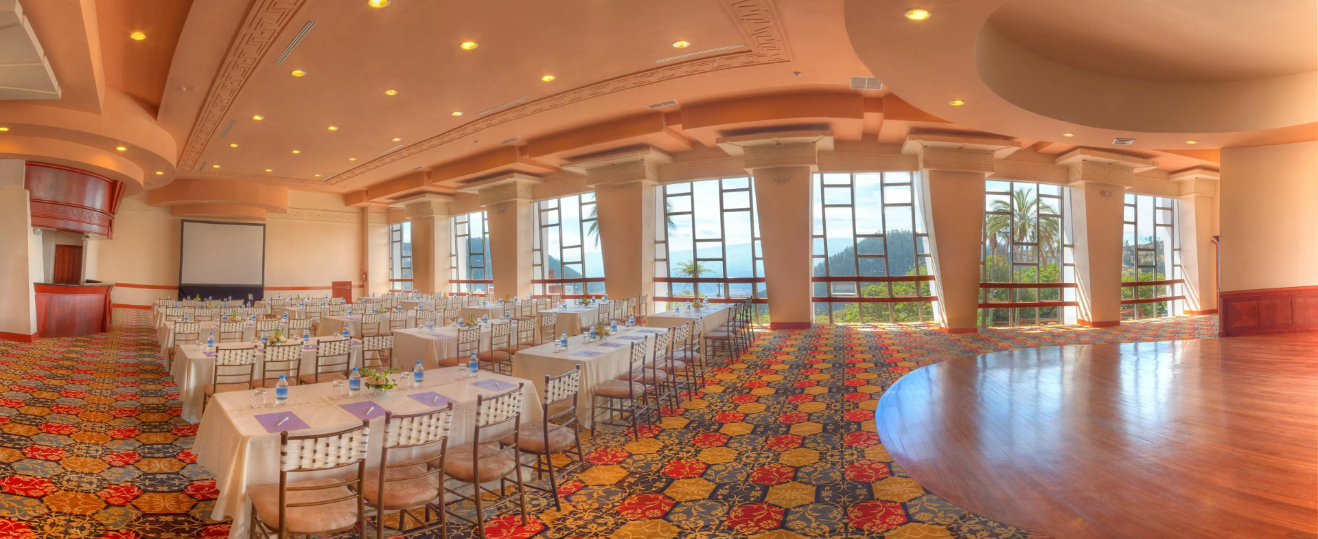 Foto - Hotel Muros Quito