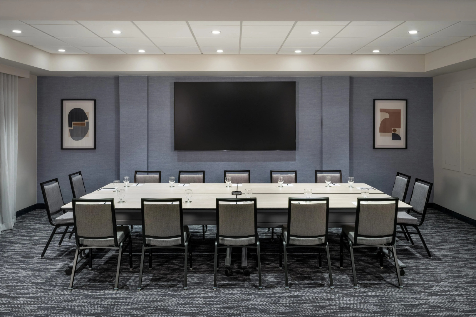 Photo - Hyatt Place Fort Lauderdale Cruise Port & Convention Center - Newly Renovated