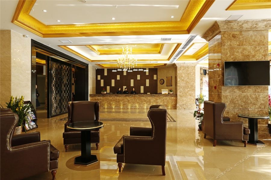 Caifu Holiday Hotel