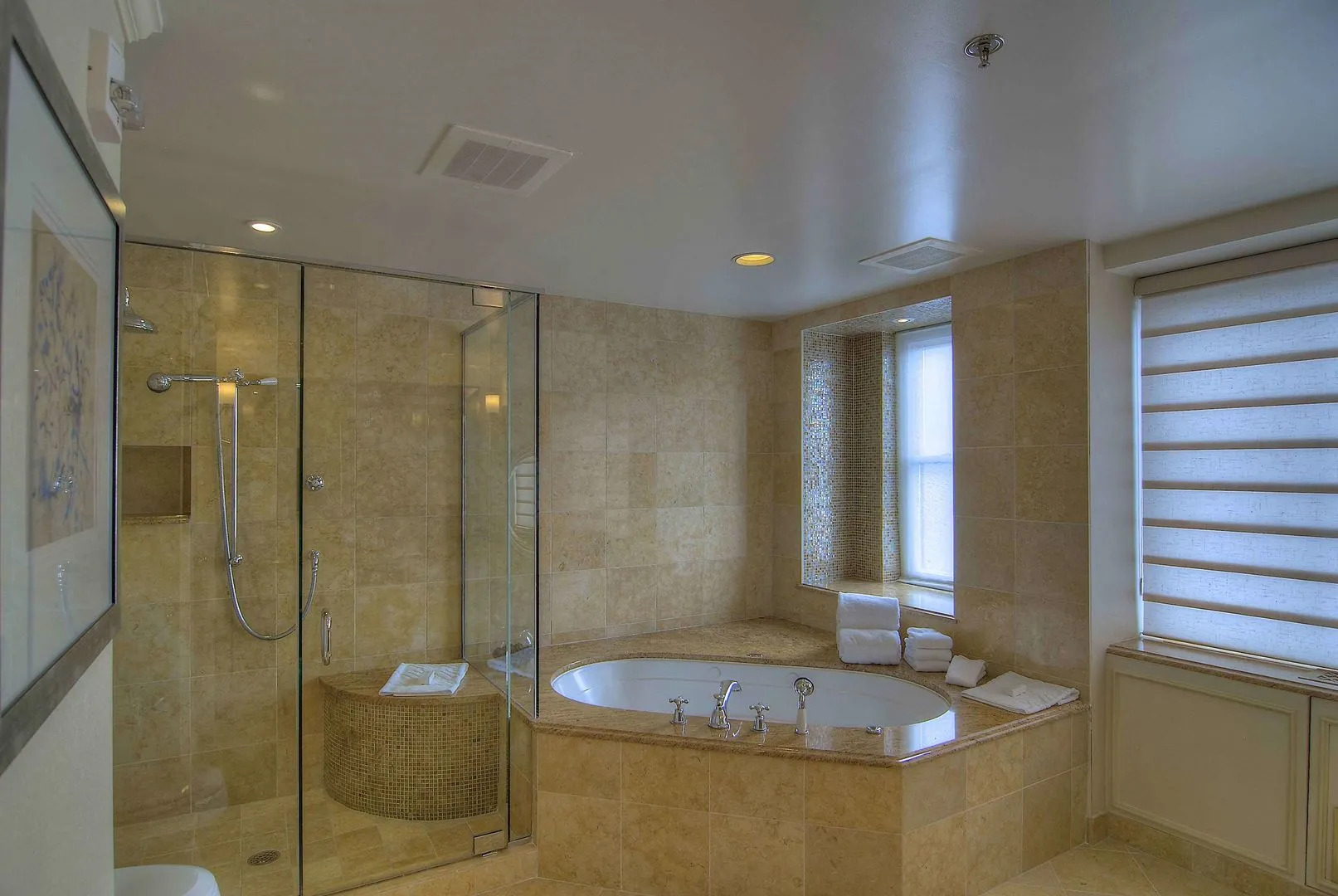 Photo - Capital Hilton