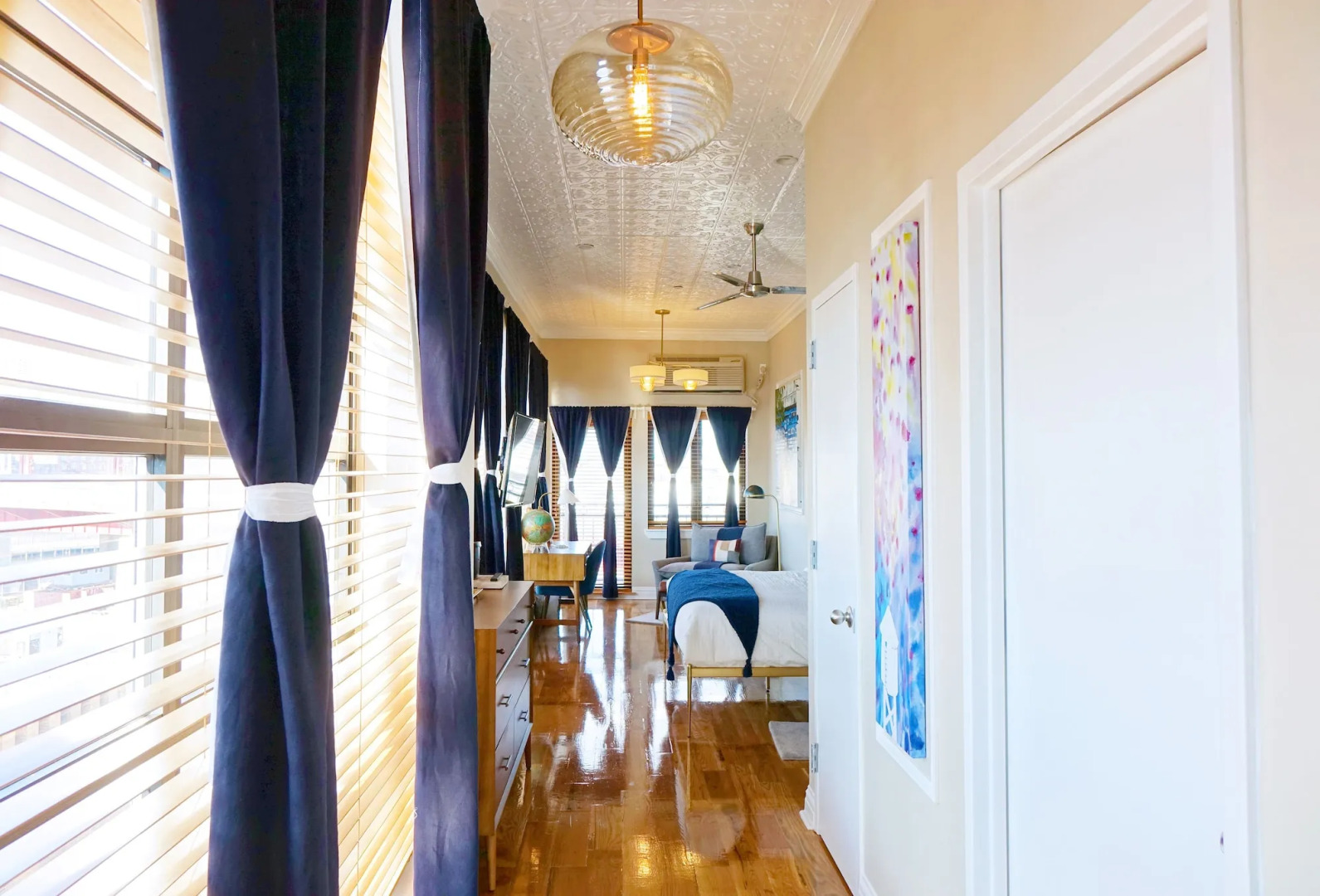 Photo - The Box House Hotel