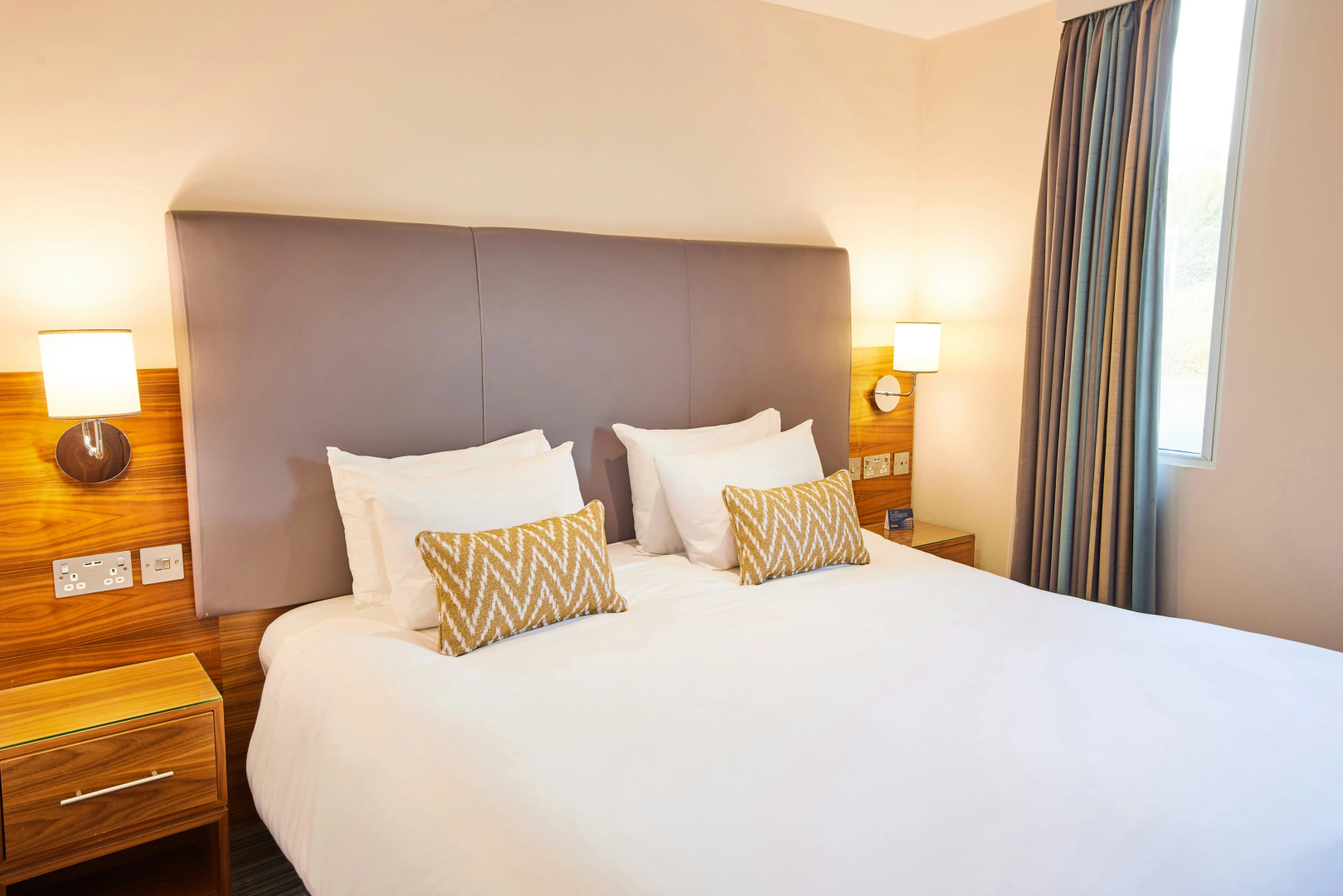 Photo - Thistle London Heathrow Terminal 5