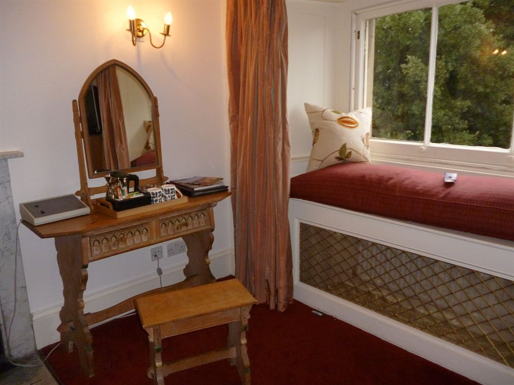 The Ickworth Hotel And Apartments- A Luxury Family Hotel