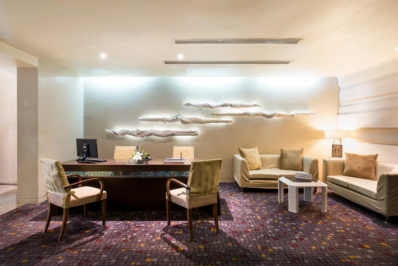 Photo - Furama Silom Hotel