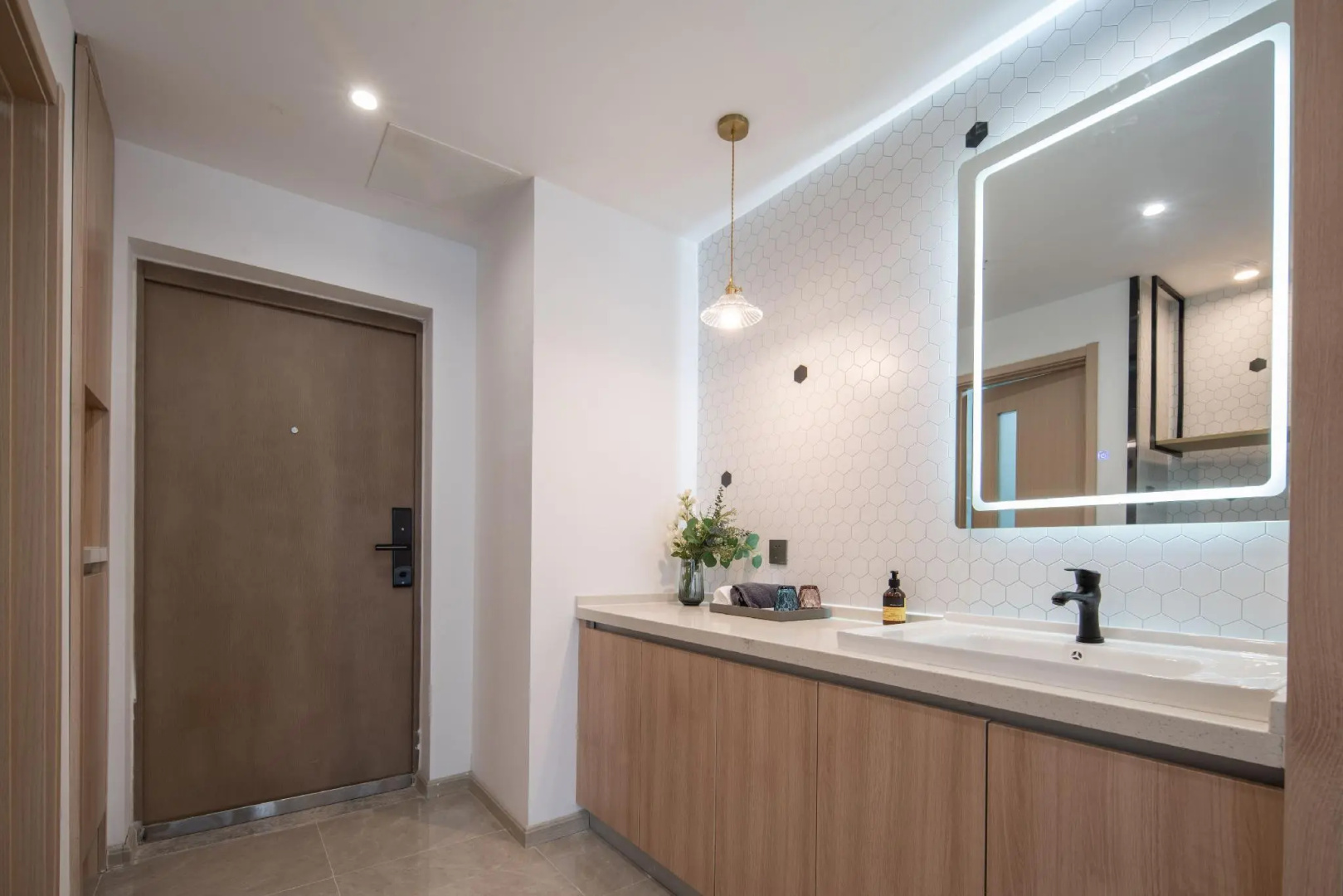 Ginza Jingsu Homestay (Jinan Olympic Sports Center The Mix City)