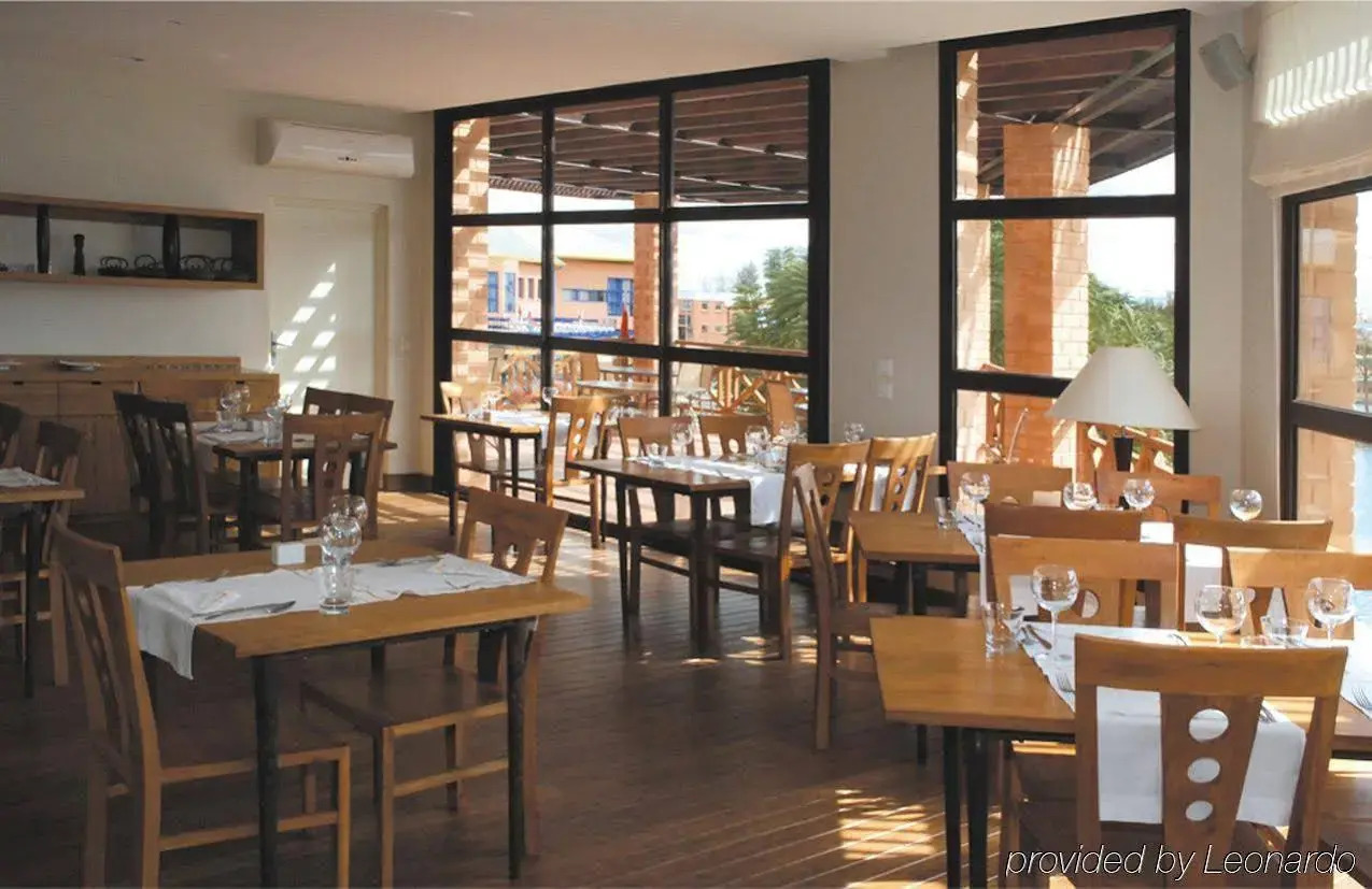 Foto - Radisson Hotel Tamboho Waterfront Antananarivo