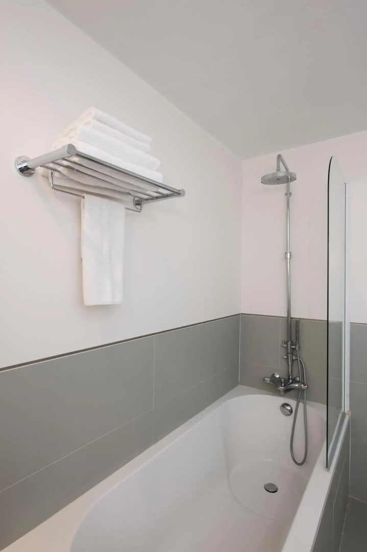 Photo - Red Planet Manila Aseana City