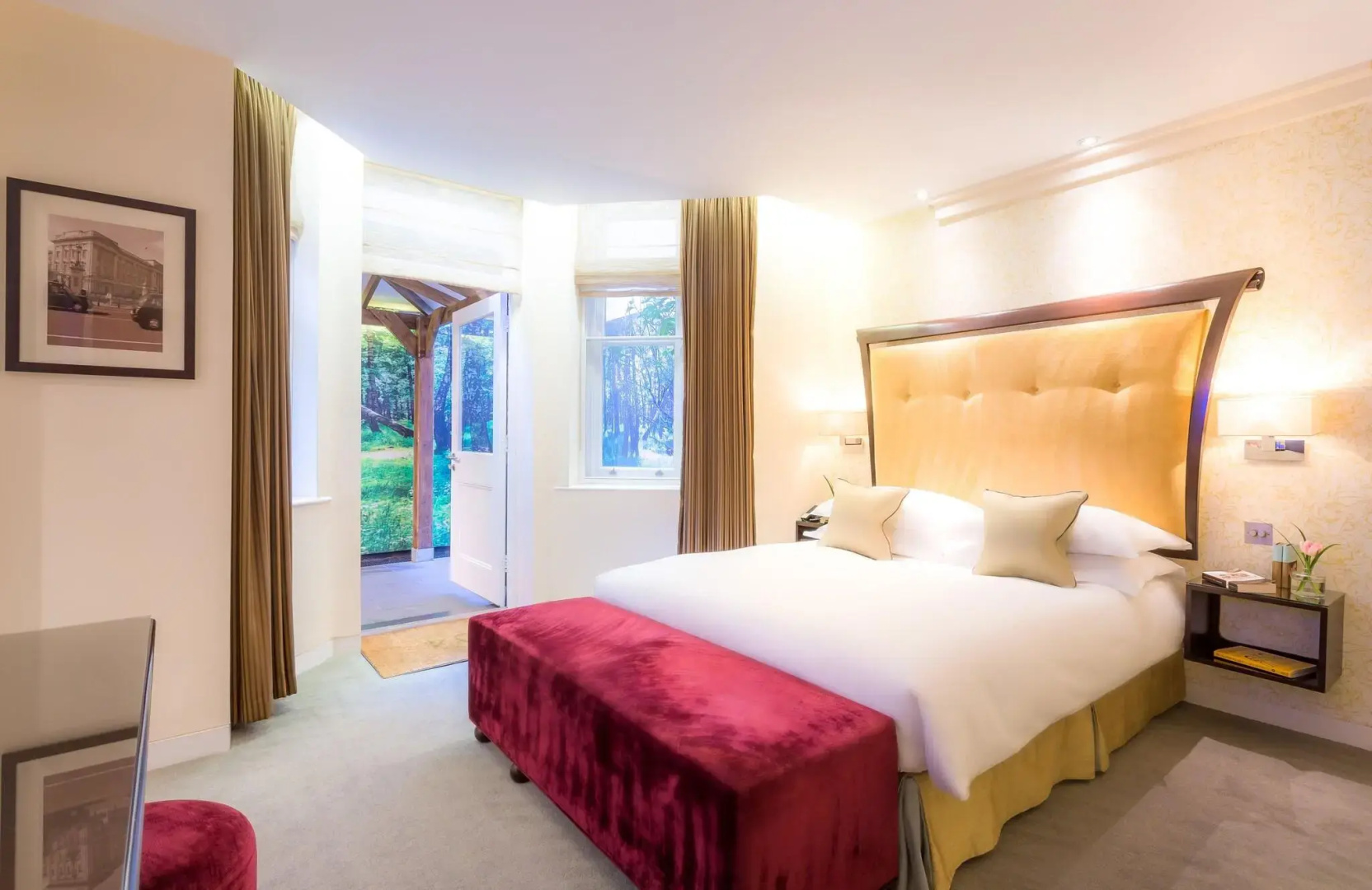 Photo - Ten Manchester Street Hotel