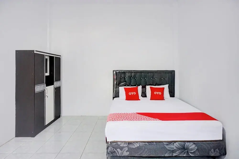 Foto - OYO 94768 Al-hamra Guest House