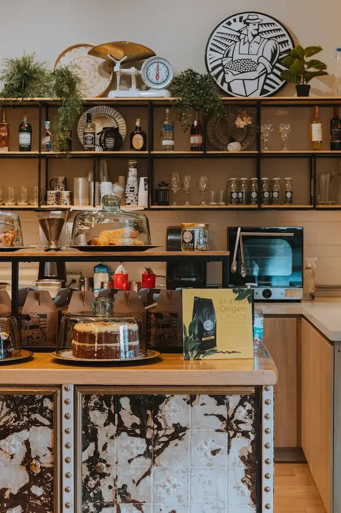 Photo - Travelers Orange Suites