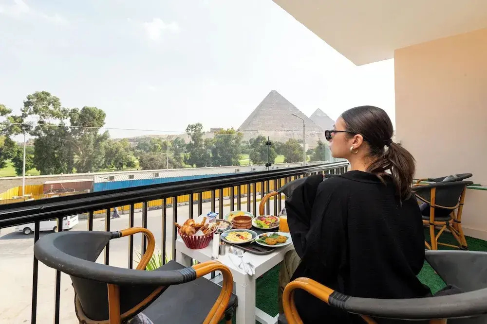 Photo - Maria Pyramids House