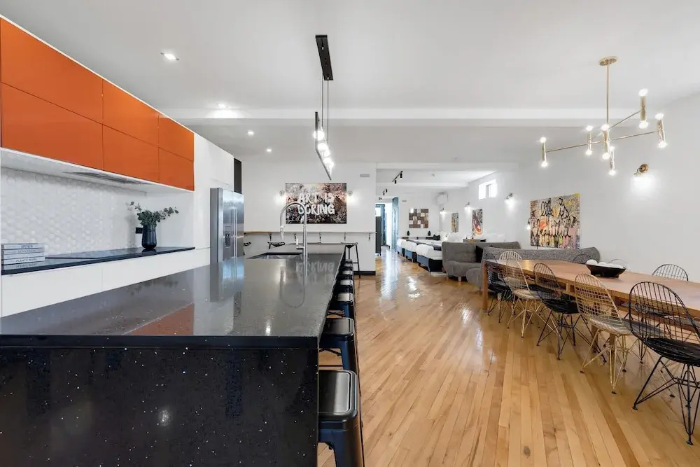 Foto - LiV MTL Plaza