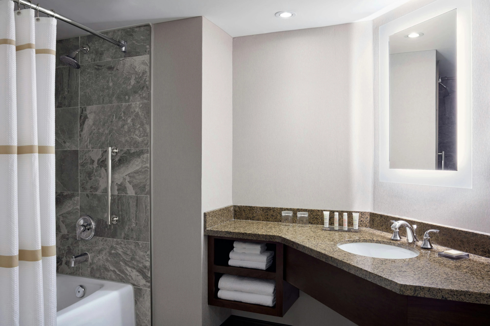 Foto - Marriott Niagara Falls Fallsview Hotel & Spa