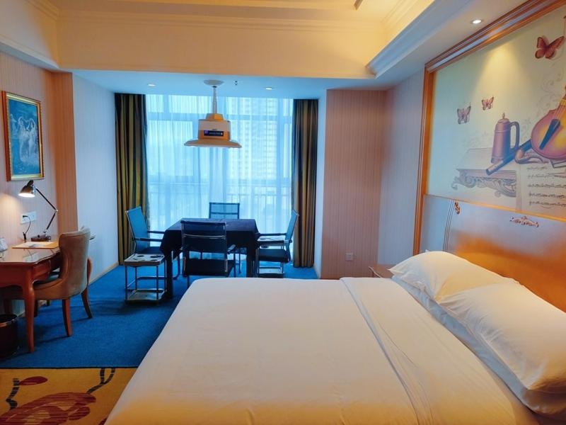 Vienna Hotel Guangdong Shaoguan Nanxiong Time Square