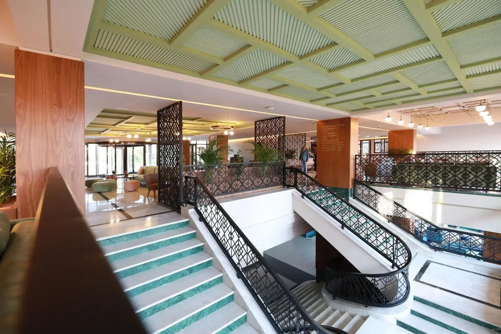 Foto - Kenzi Rose Garden