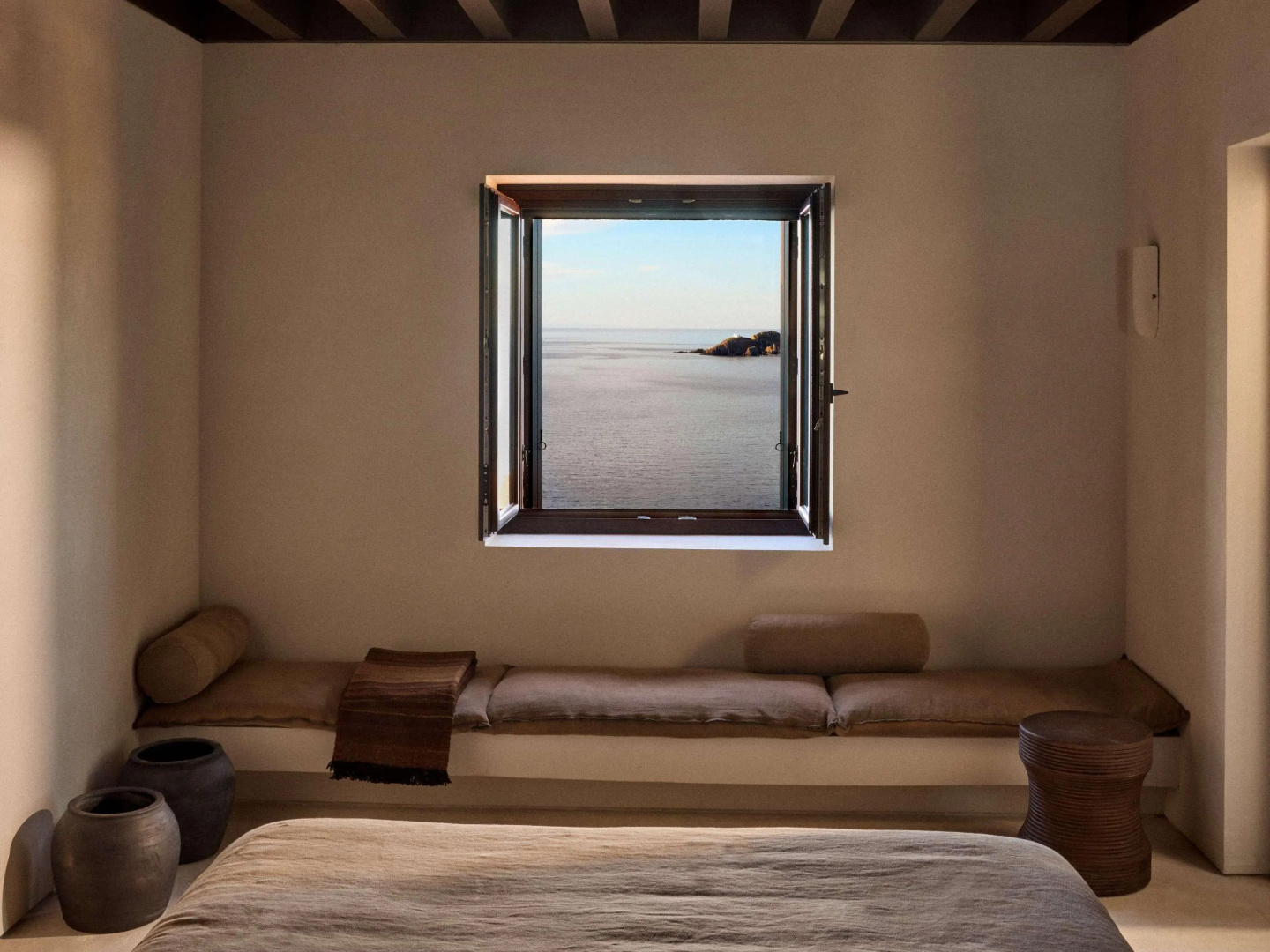 Luura – Cliff, Paros, Morgans Originals (Opening May 2026), Bild 5 von 17