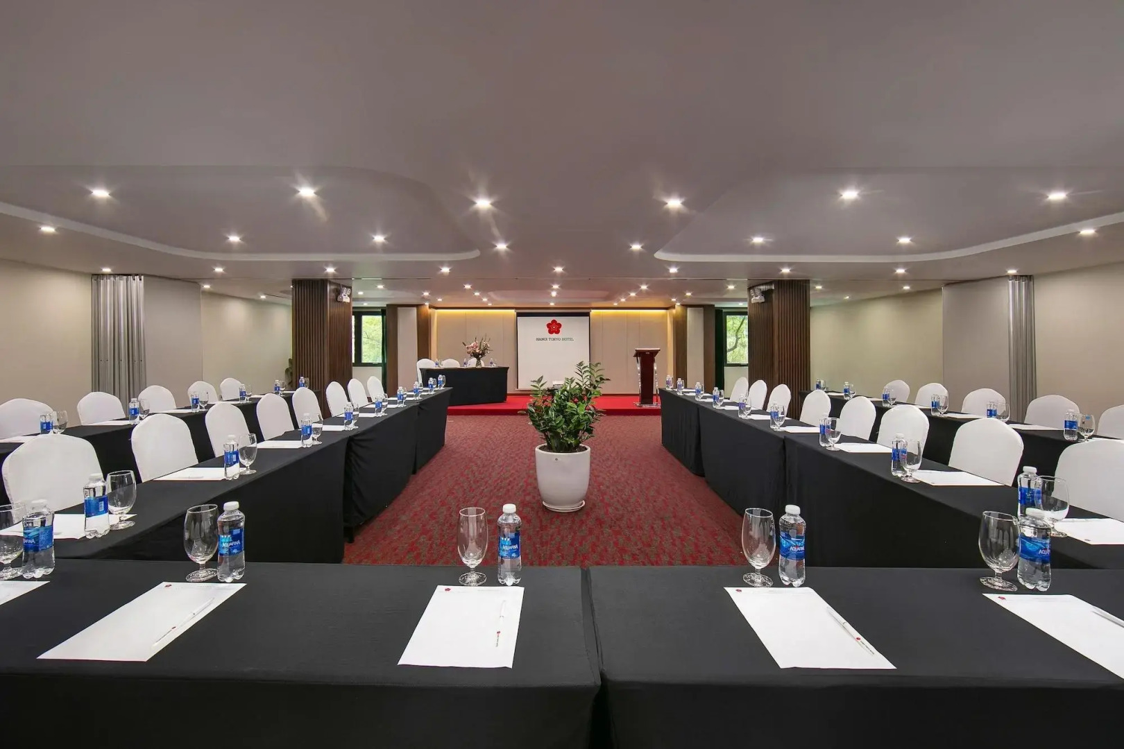 Foto - Signature by M Village Thợ Nhuộm