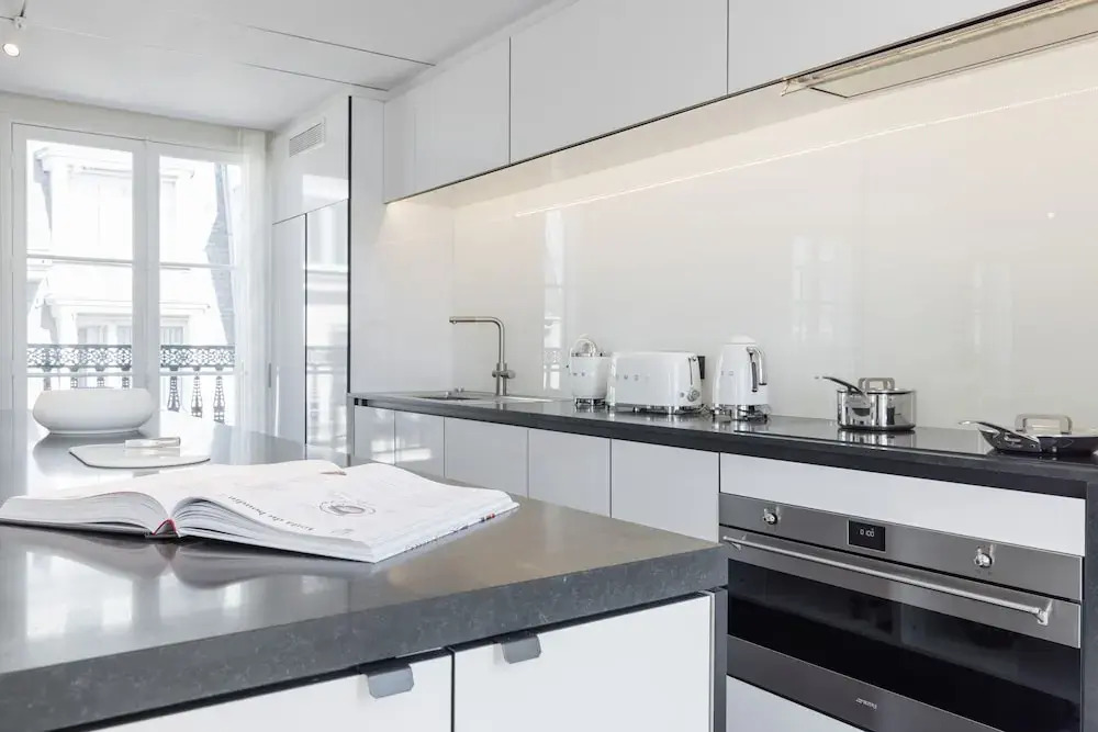 Photo - 1.75 Paris La Source