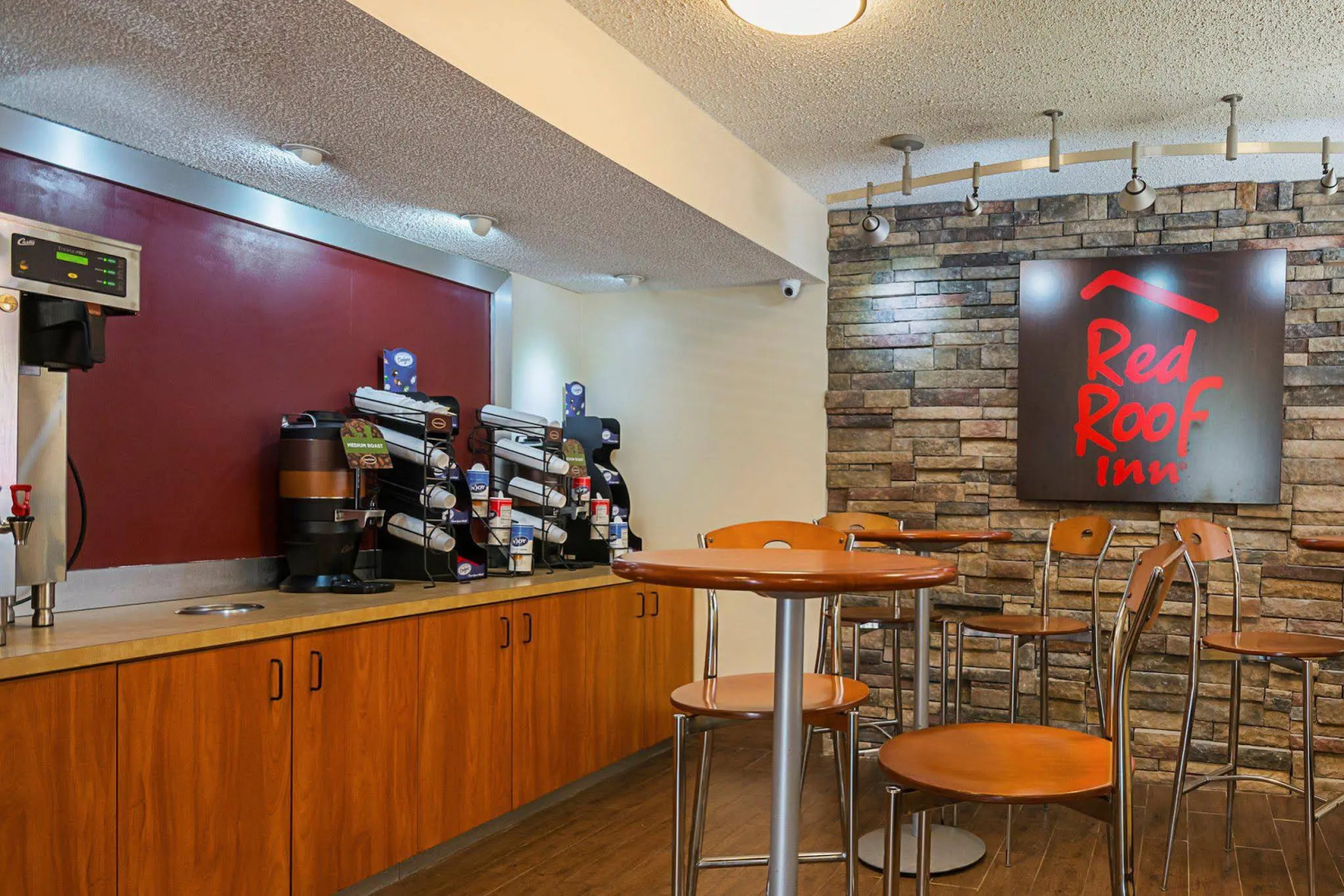 Photo - Red Roof Inn Dallas - DFW Airport North