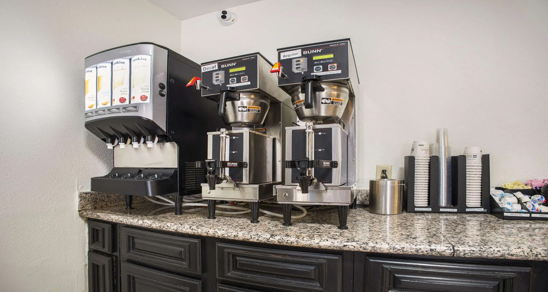 Foto - SureStay Plus Hotel by Best Western Sacramento North