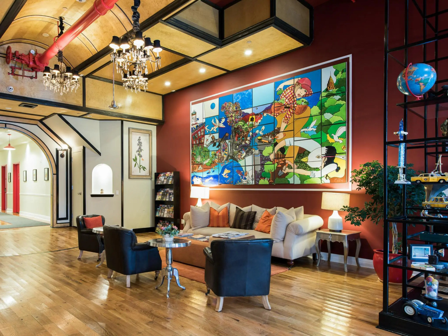 Photo - The Box House Hotel