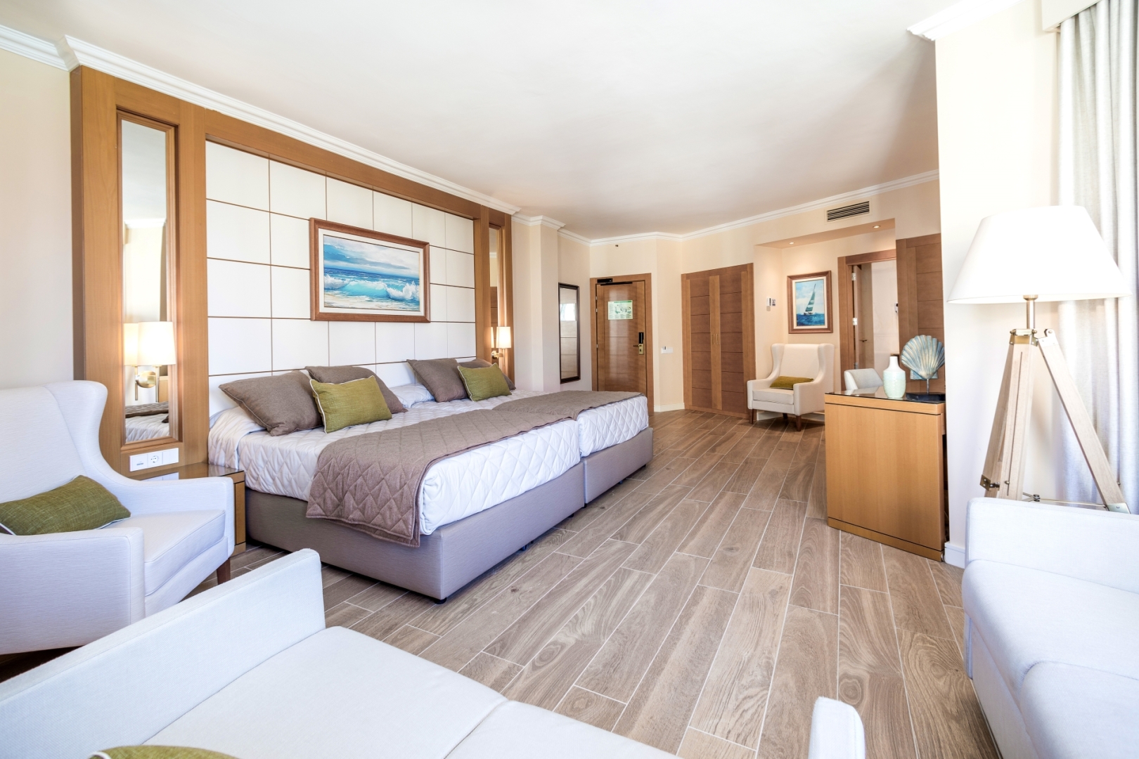 Photo - PortAventura Hotel Gold River - Includes PortAventura Park Tickets