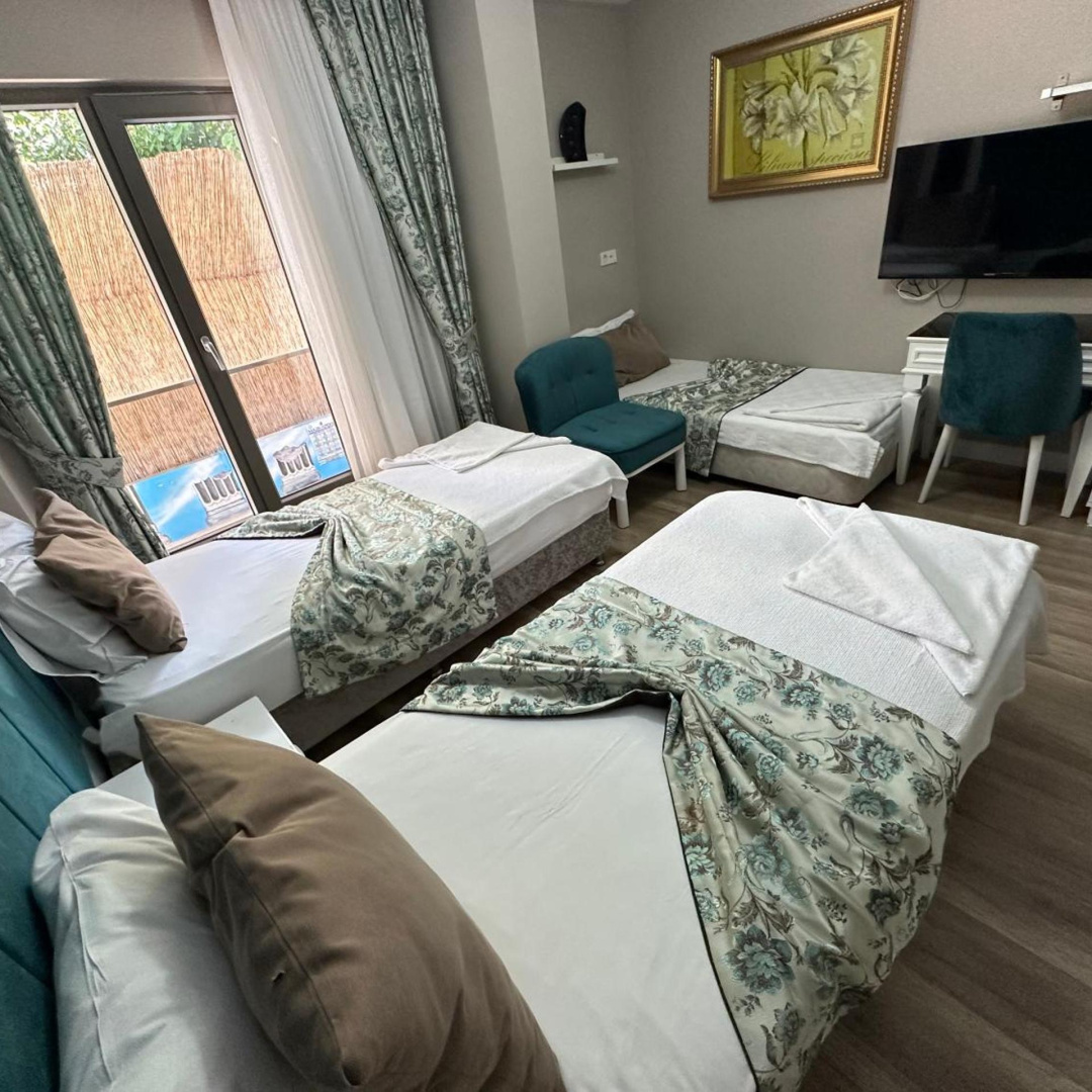 Photo - Microyal Hotel