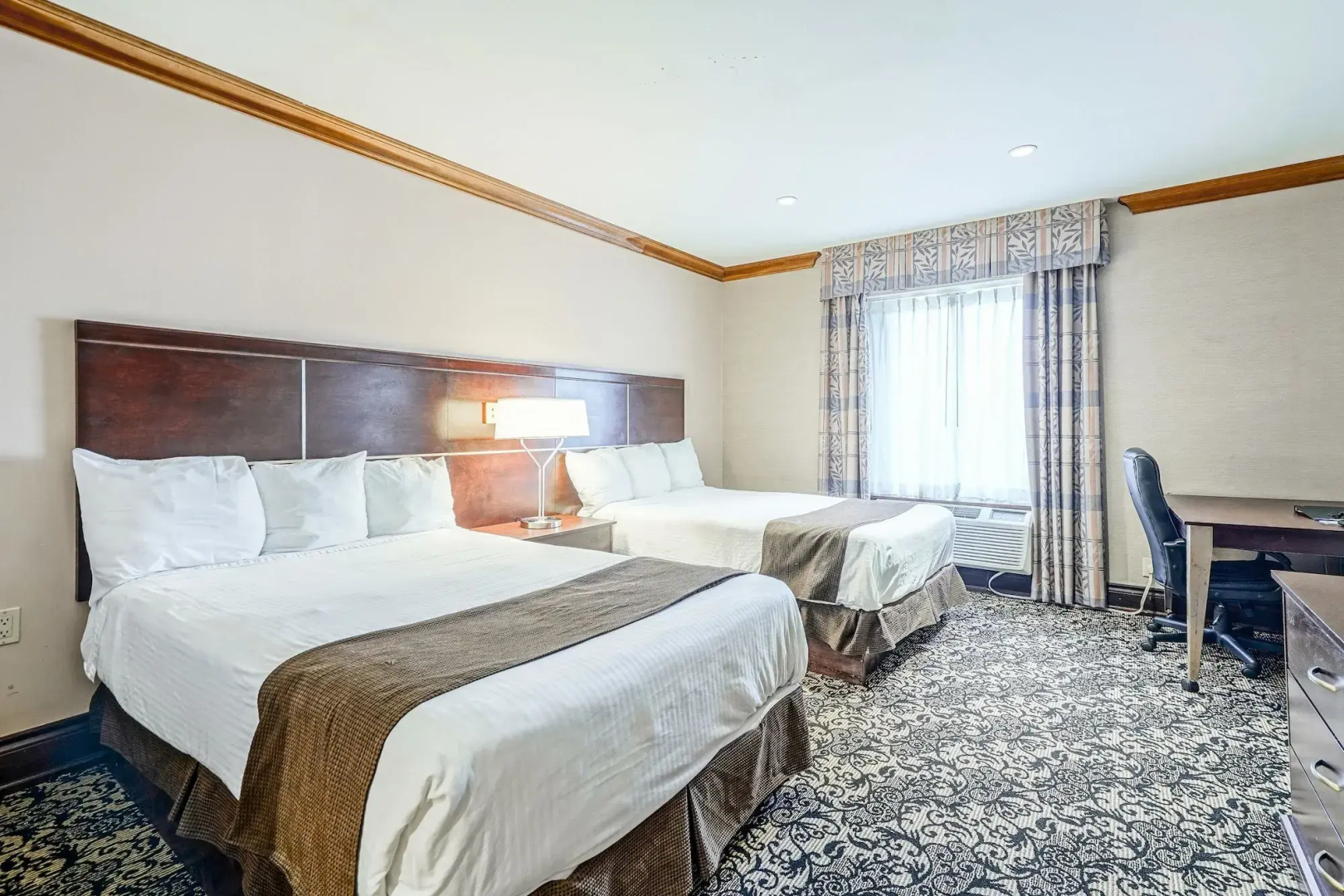 Foto - Woodbine Hotel and Suites
