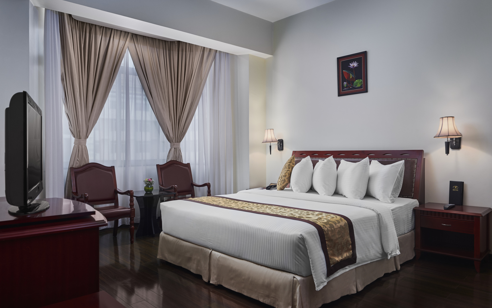 Photo - Phnom Penh Hotel