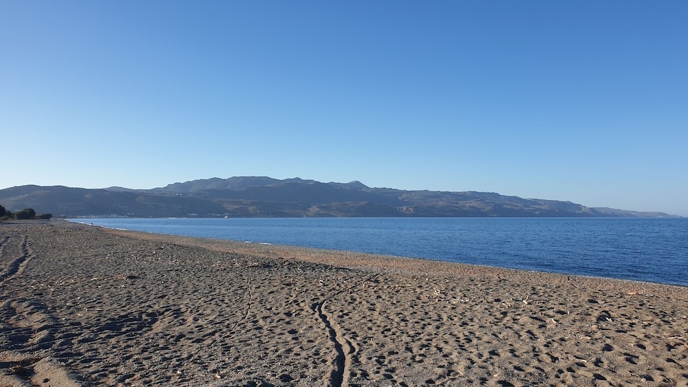Foto - Odos Oneiron Tavronitis Bay