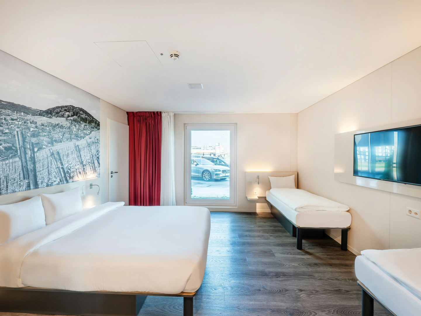 Photo - B&B Hotel Zürich Airport Rümlang