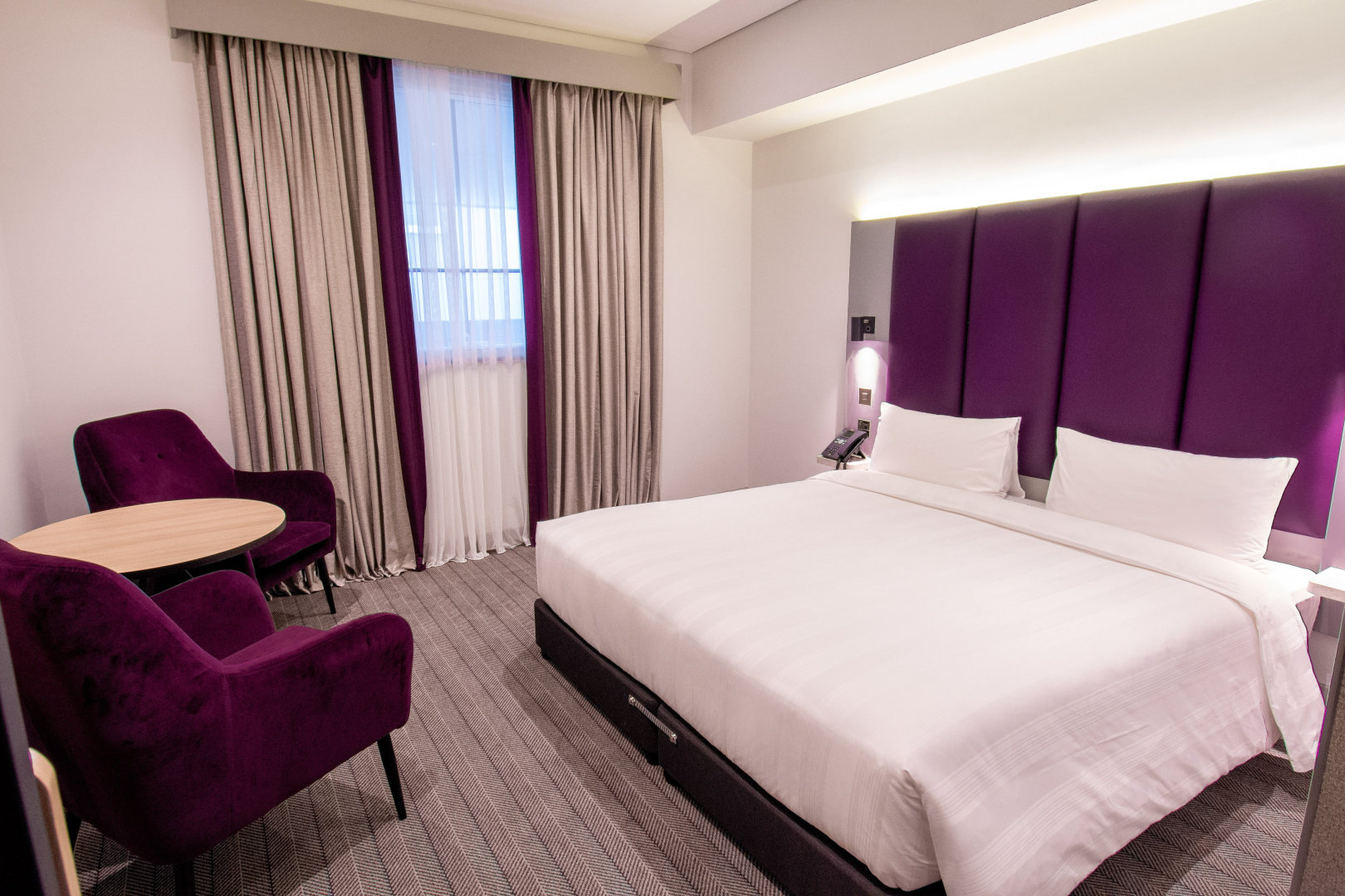 Foto - Premier Inn Dubai International Airport