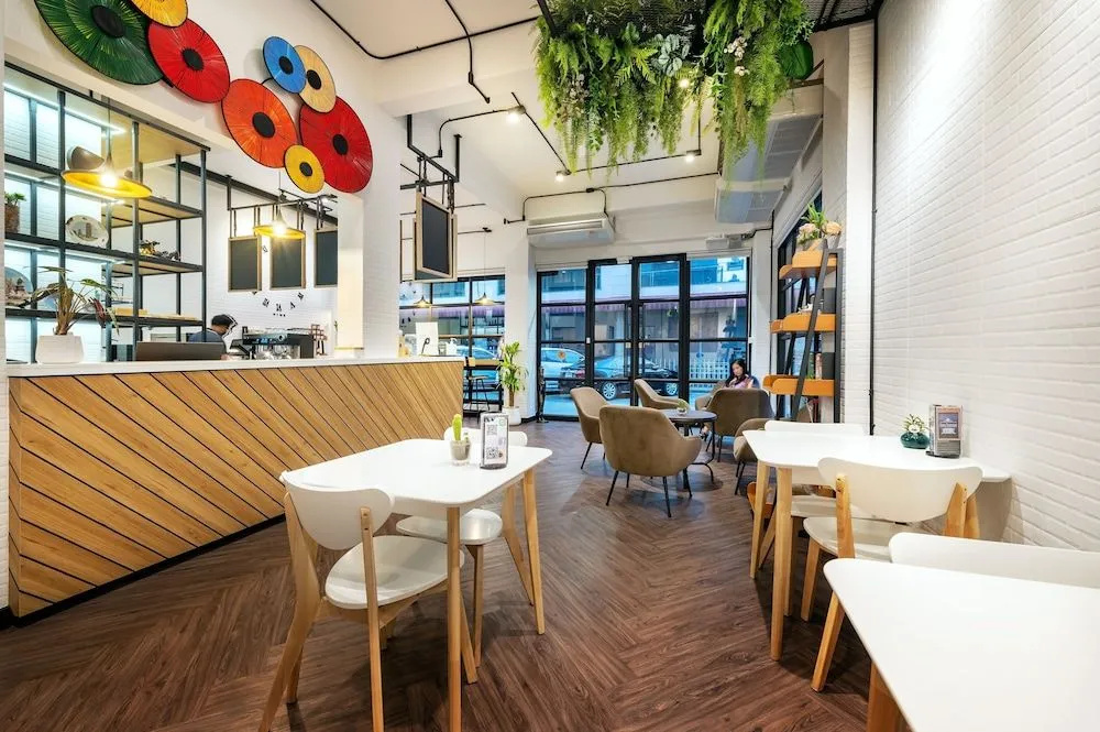 Photo - Siam Subway Hostel and Café