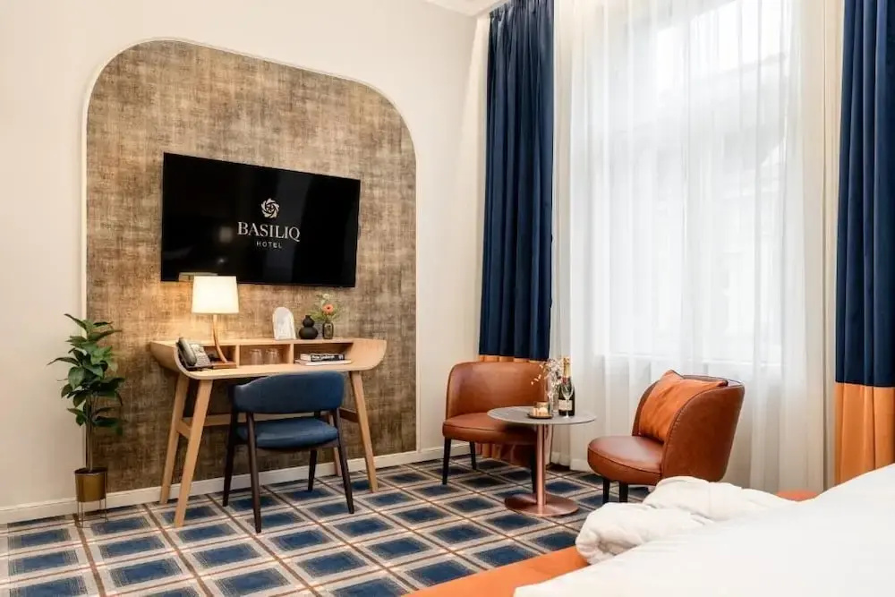 Photo - Basiliq Hotel