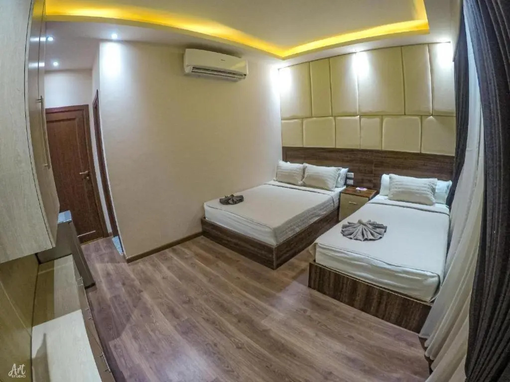 Photo - Elite Grand City