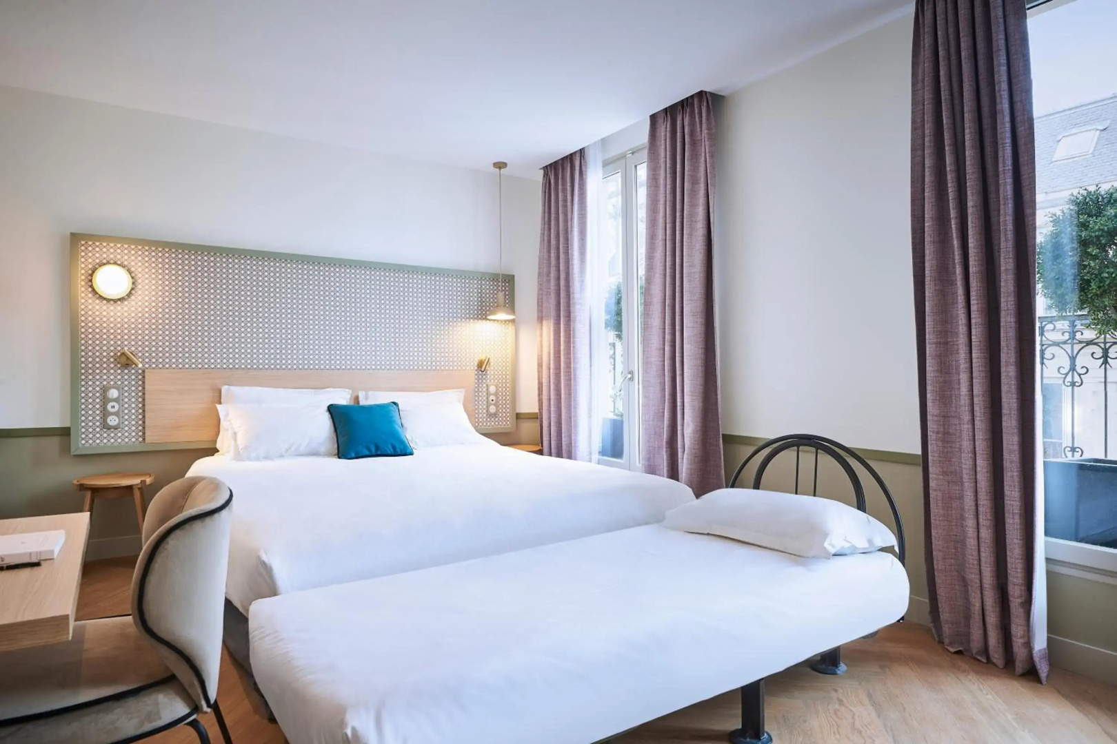 Photo - Hôtel Cervantes by Happyculture