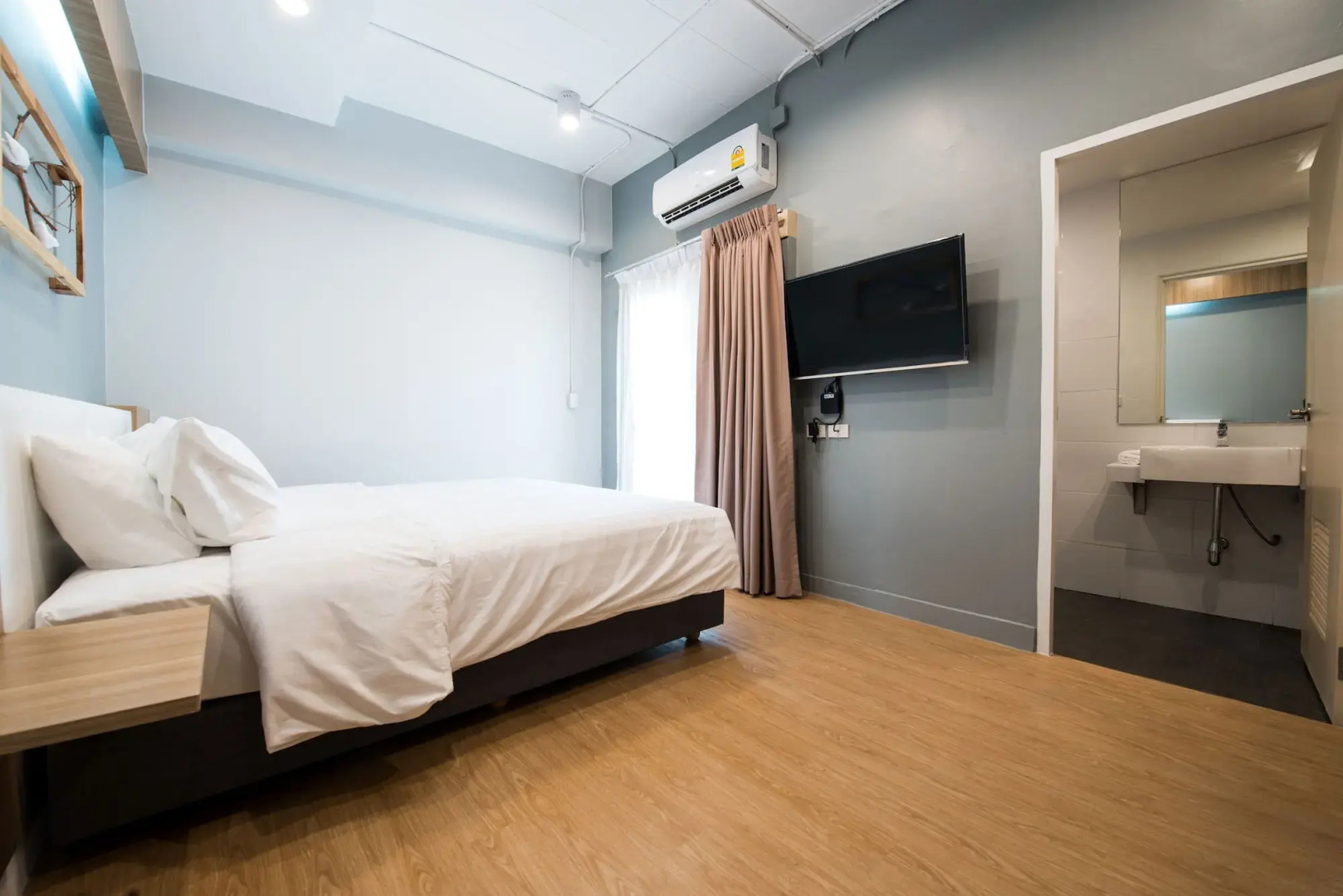 Photo - Shade House - Bitec Bangna