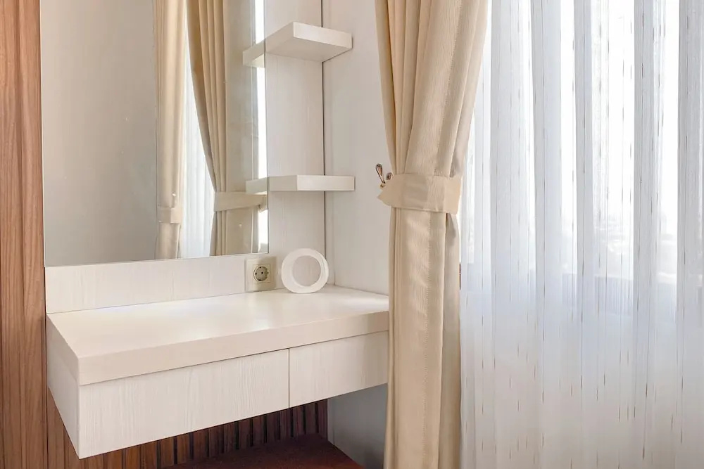 Cozy And Good Place 2Br Transpark Cibubur Apartment