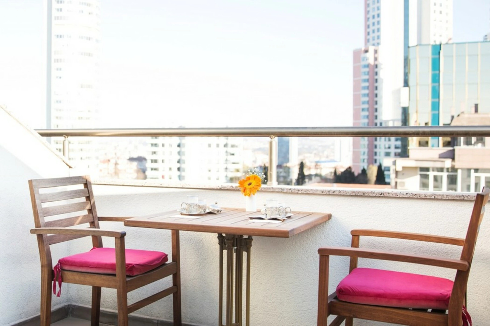 Photo - Grand Aras Hotel & Suites