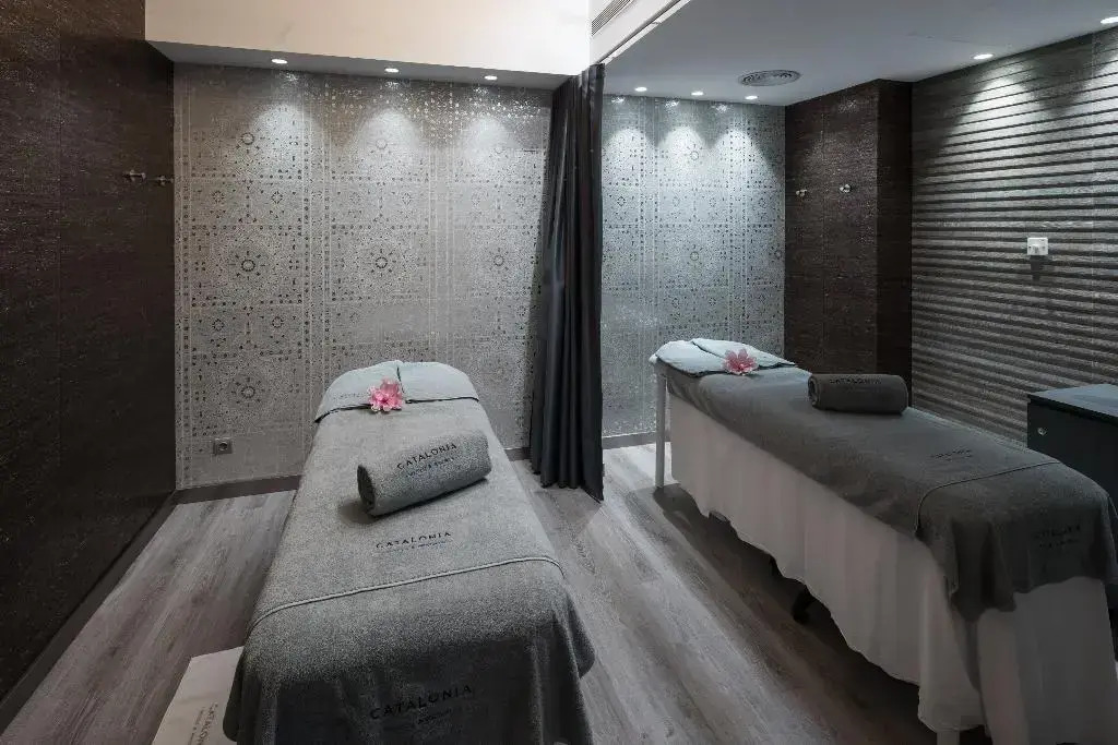 Photo - Catalonia Porto