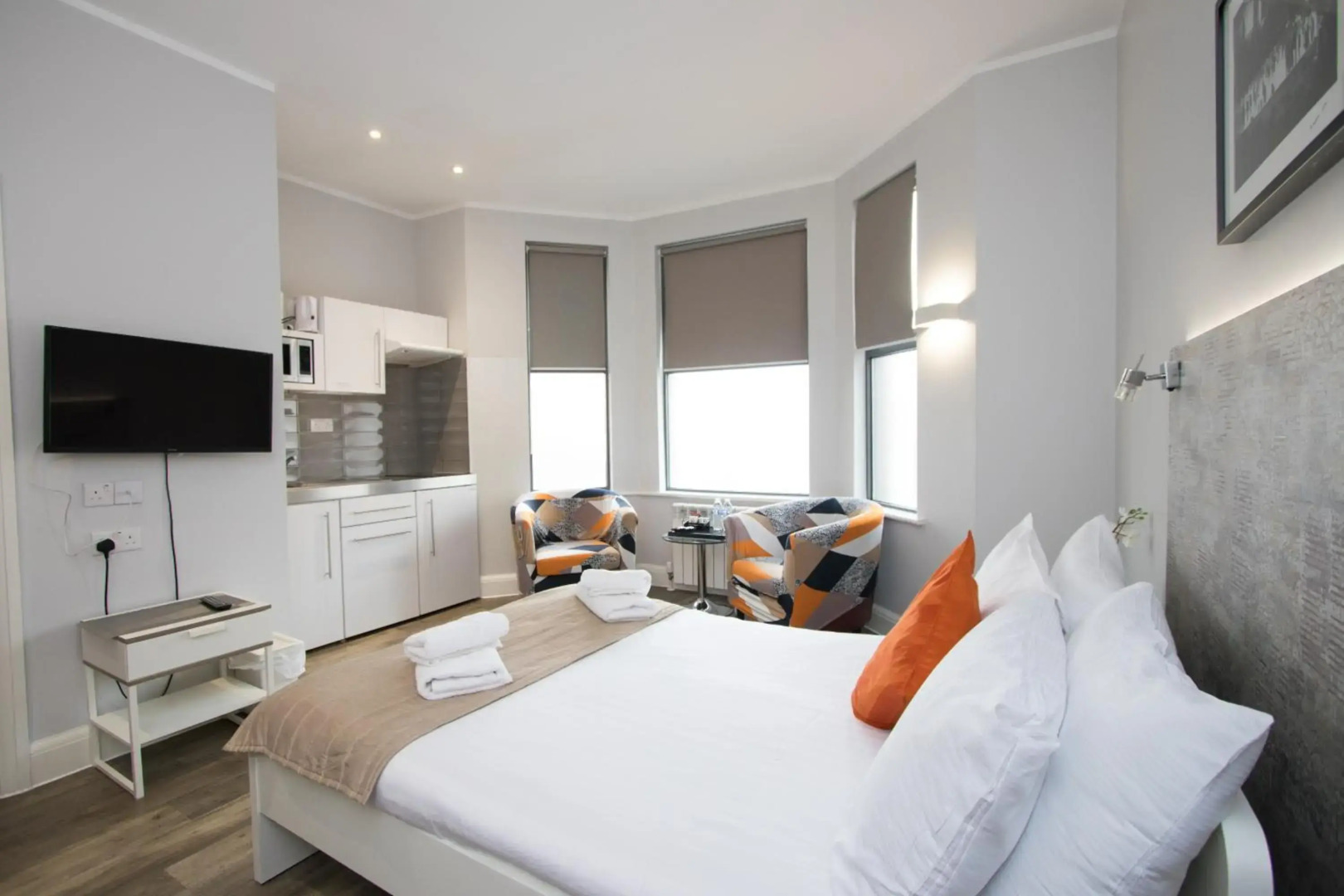 Photo - Westciti Caroco Aparthotel