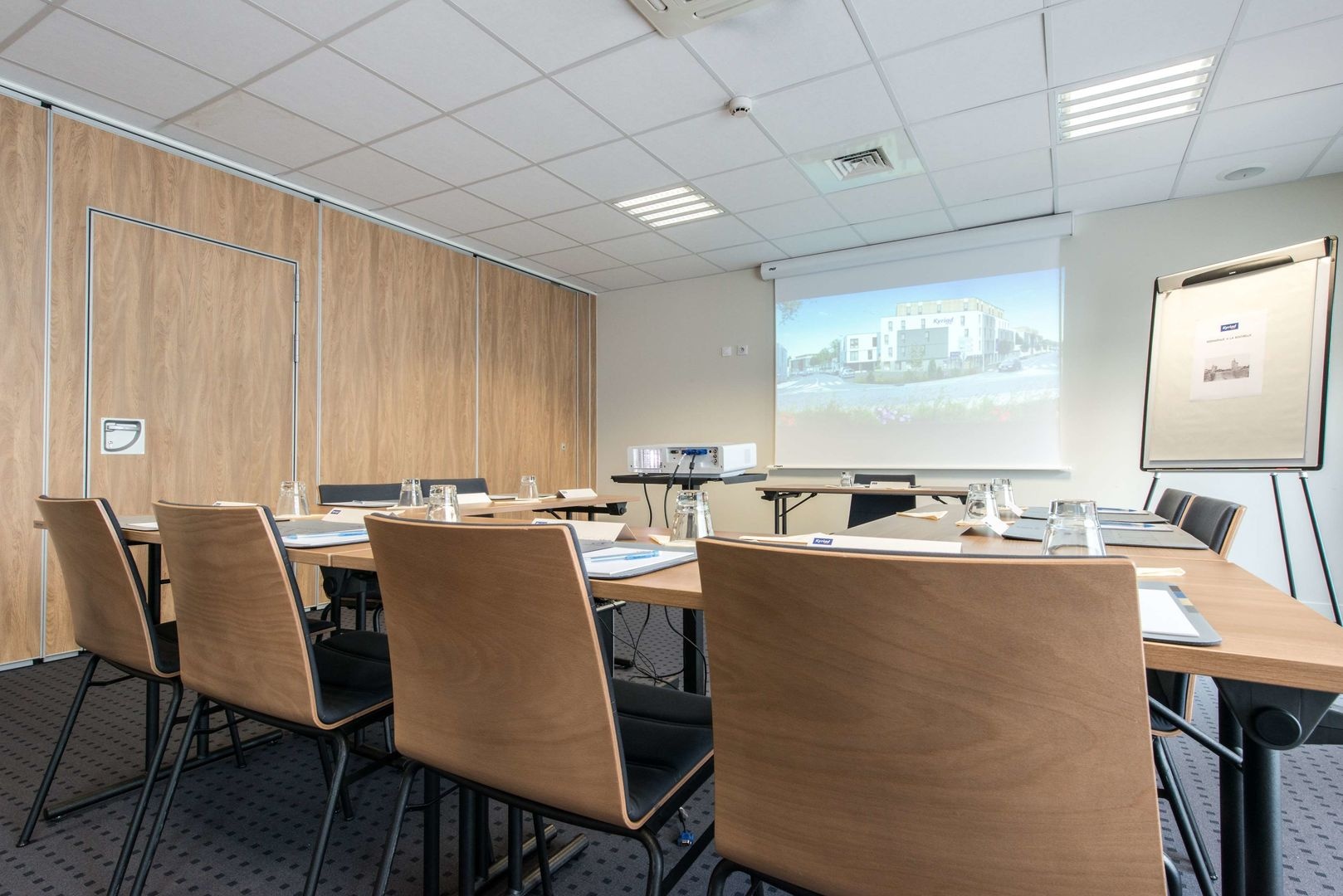 Photo - ibis Styles La Rochelle Centre les Minimes