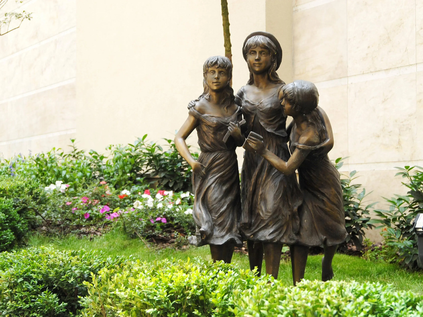 Foto - Queen's Court Hotel & Residence