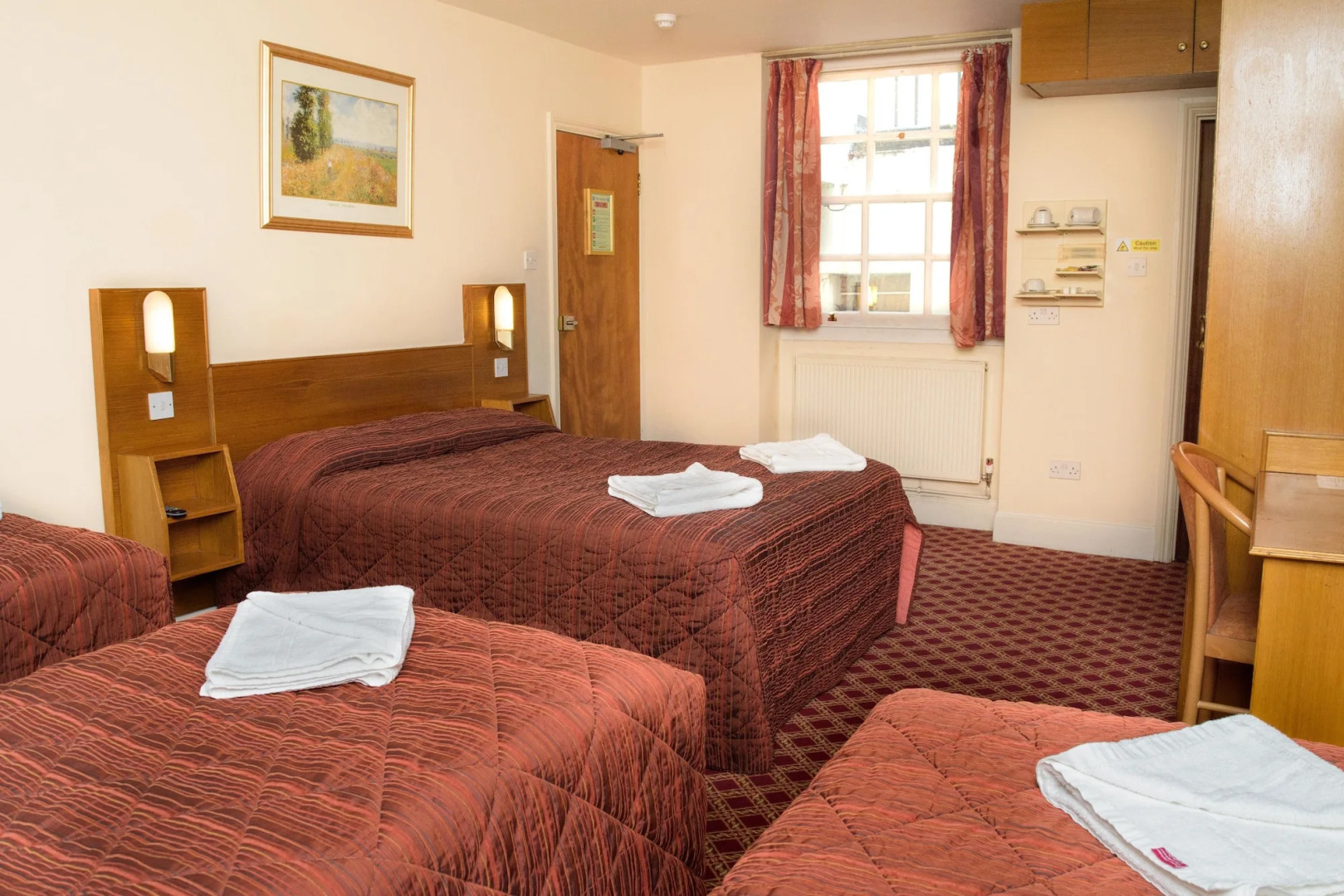 Photo - Seymour Hotel