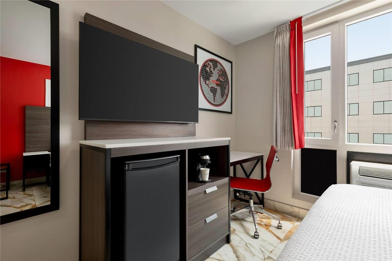 Photo - Ramada By Wyndham Brooklyn Empire Blvd