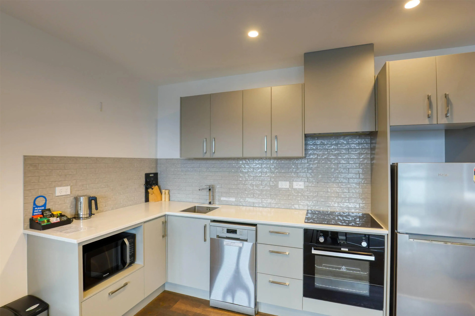 Foto - Ramada Suites By Wyndham Victoria Street West