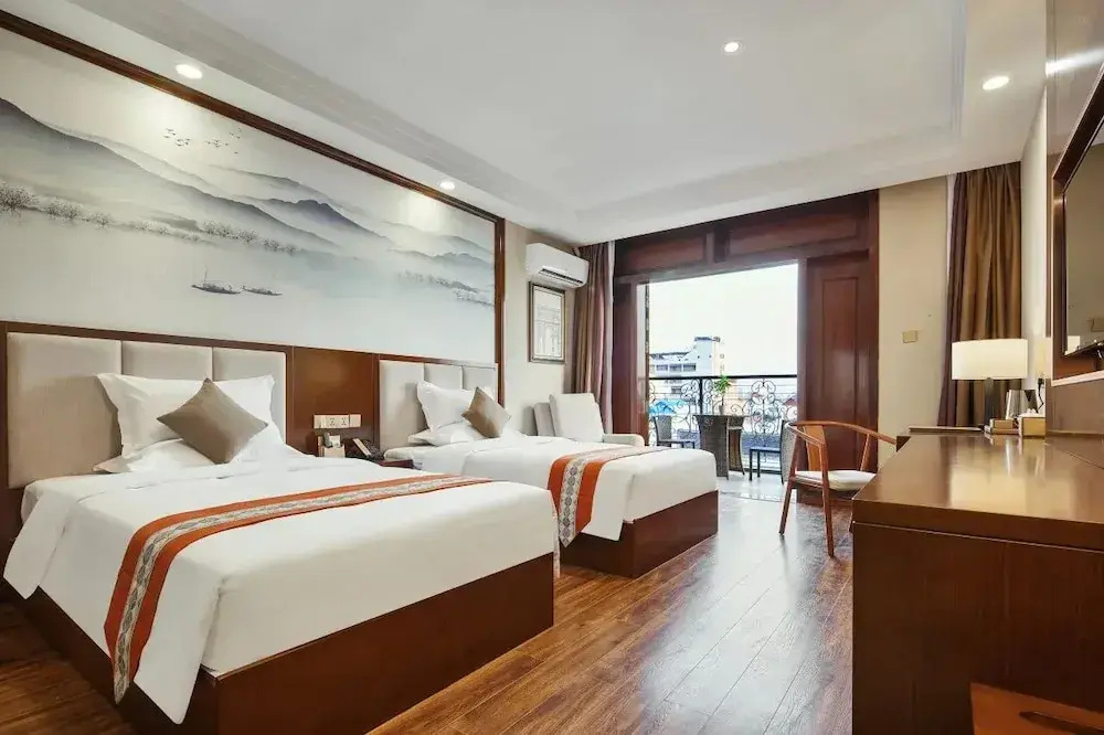 Photo - Rose Garden International Hotel